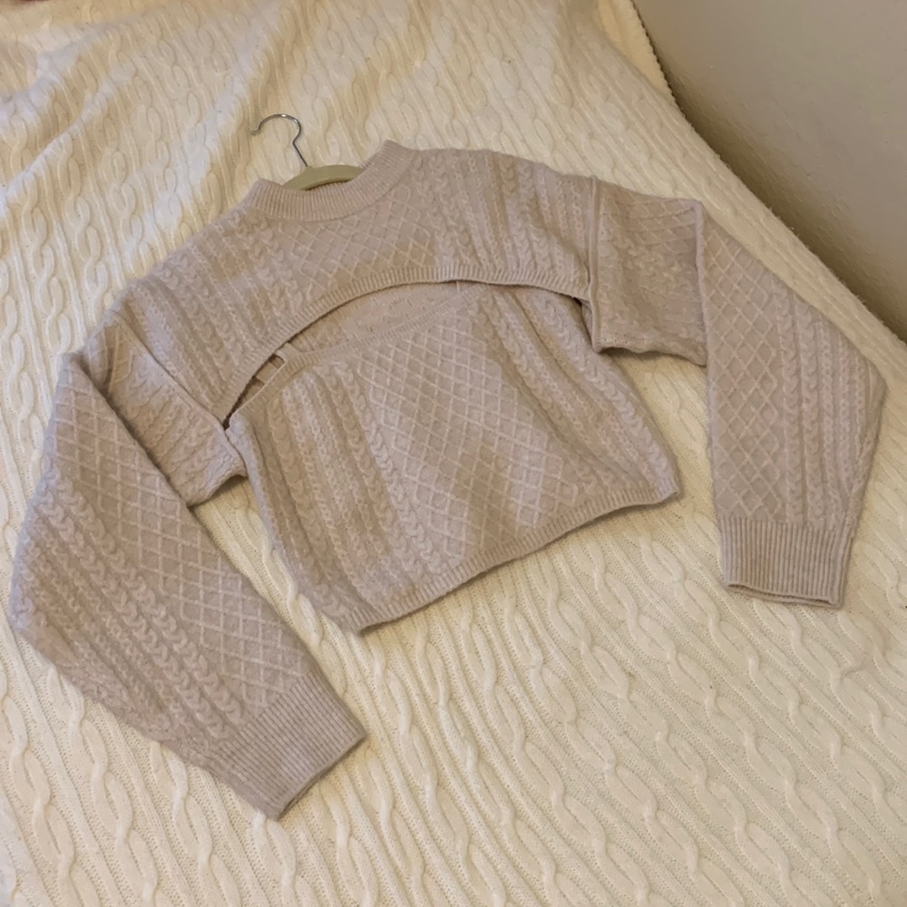 Unique cropped knit sweater